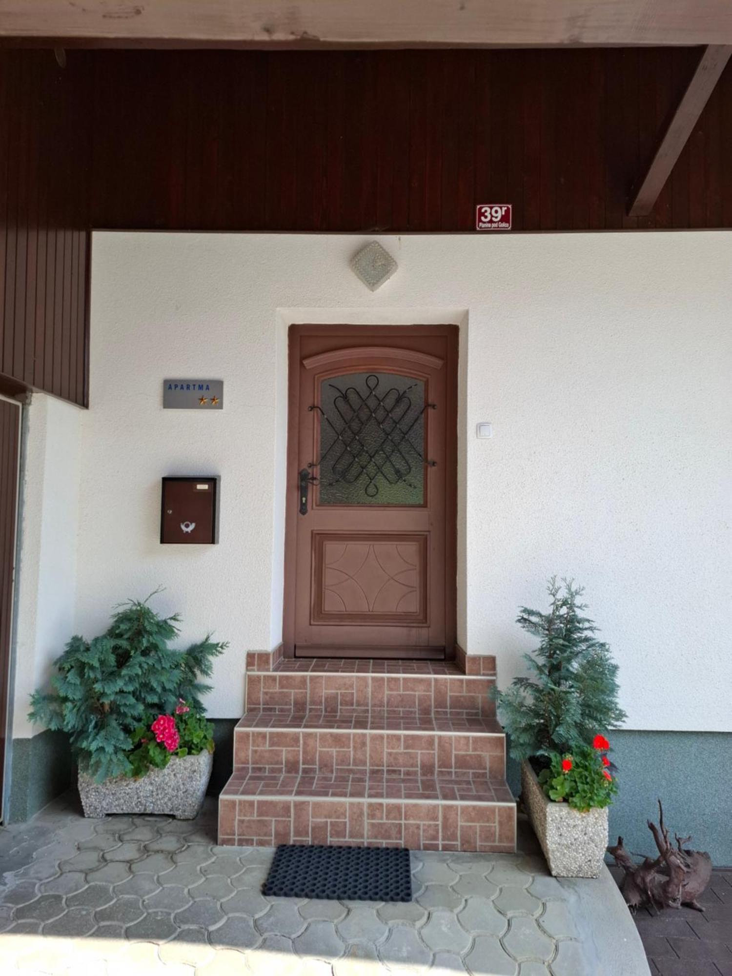 Apartma Cvrsta Trojka Jesenice Exterior foto